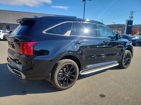 Used 2022 Kia Sorento SX image 6