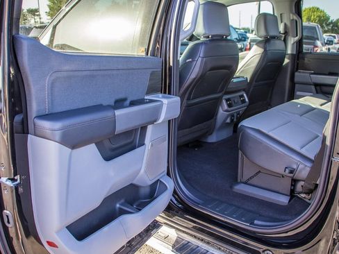 Used 2025 Ford F150 Lariat w/ Equipment Group 501A Mid AWD/4WD image 28