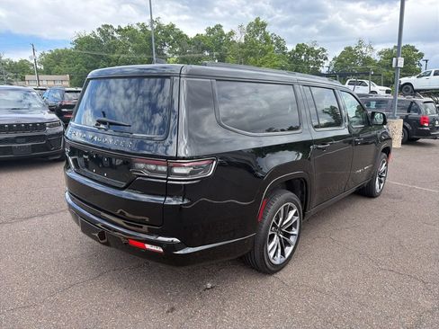 Certified 2025 Jeep Grand Wagoneer L Series III w/ Rear Seat Video Group 1 AWD/4WD image 3