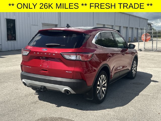 Used 2022 Ford Escape Titanium w/ Class II Trailer Tow Package AWD/4WD image 6