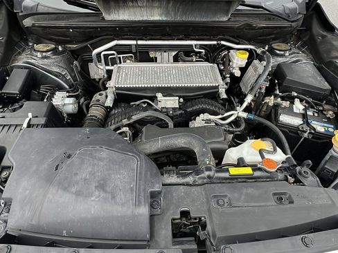 Used 2021 Subaru Ascent Limited w/ Popular Package #4 image 10