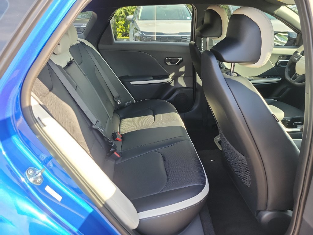 New 2026 Kia K4 GT-Line FWD image 12