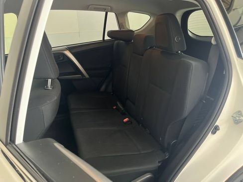 Used 2017 Toyota RAV4 LE w/ All Weather Liner Package FWD image 20