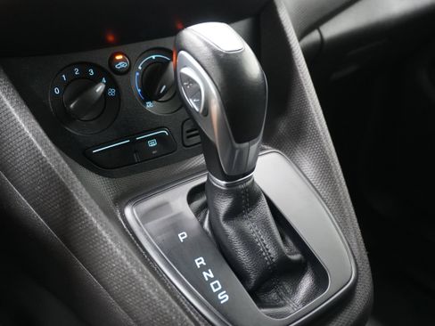 Used 2016 Ford Transit Connect XL image 19