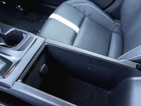 Certified 2025 Toyota Camry SE w/ Convenience Package FWD image 23