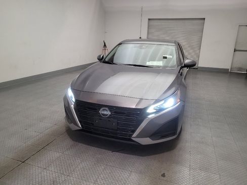 Used 2023 Nissan Altima 2.5 SV FWD image 15