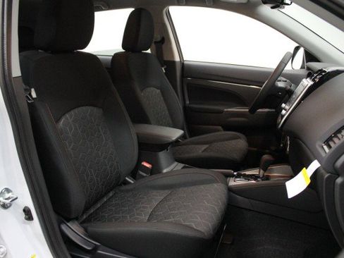New 2026 Mitsubishi Outlander Sport LE AWD/4WD image 18