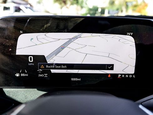 Used 2026 Chevrolet Traverse LT image 20