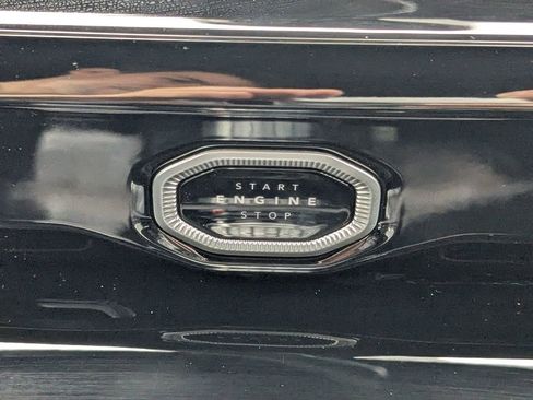 New 2026 Jeep Grand Cherokee Altitude AWD/4WD image 30