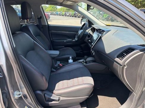 Used 2024 Mitsubishi Outlander Sport SE AWD/4WD image 11