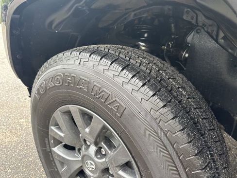 Used 2023 Toyota Tacoma SR5 image 28