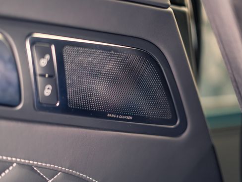Used 2015 Mercedes-Benz SLS AMG GT Final Edition image 27