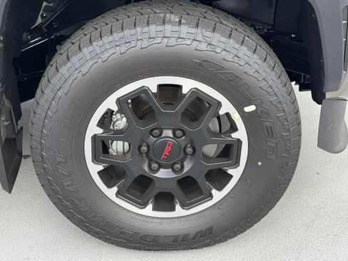 New 2026 Toyota Tacoma TRD Off-Road AWD/4WD image 15