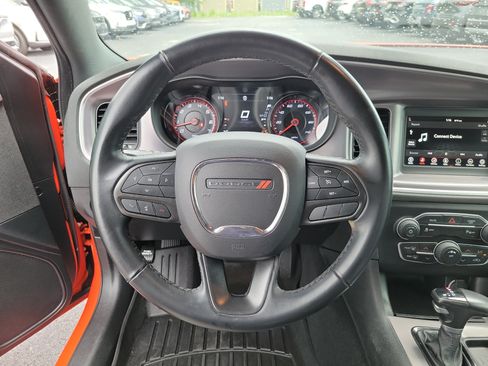 Used 2022 Dodge Charger SXT w/ Blacktop Package RWD image 25
