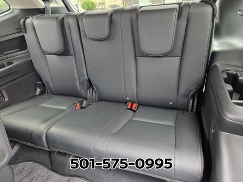 Used 2023 Subaru Ascent Limited AWD/4WD image 12