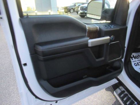 Used 2019 Ford F150 Lariat w/ Equipment Group 502A Luxury image 25