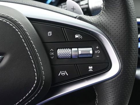 Used 2023 Genesis GV70 2.5T Sport Prestige w/ Sport Prestige Package image 34