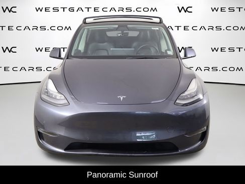 Used 2022 Tesla Model Y Long Range AWD/4WD image 2