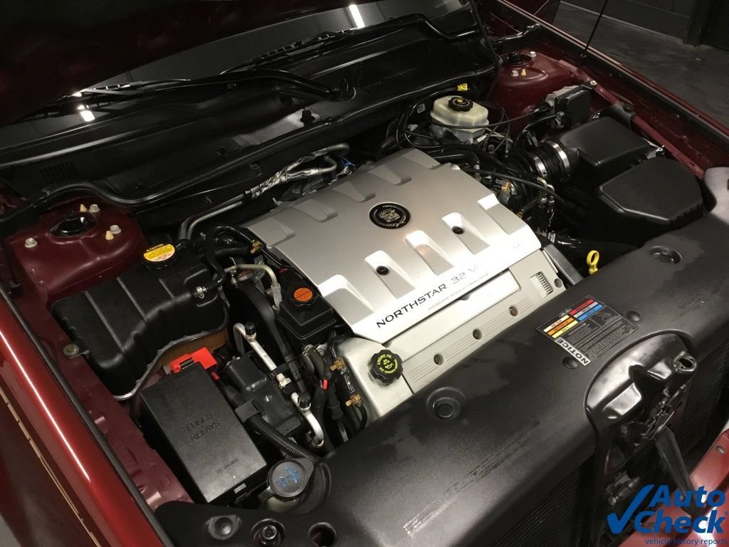 Used 2000 Cadillac De Ville DHS w/ Safety/Security Pkg FWD image 41