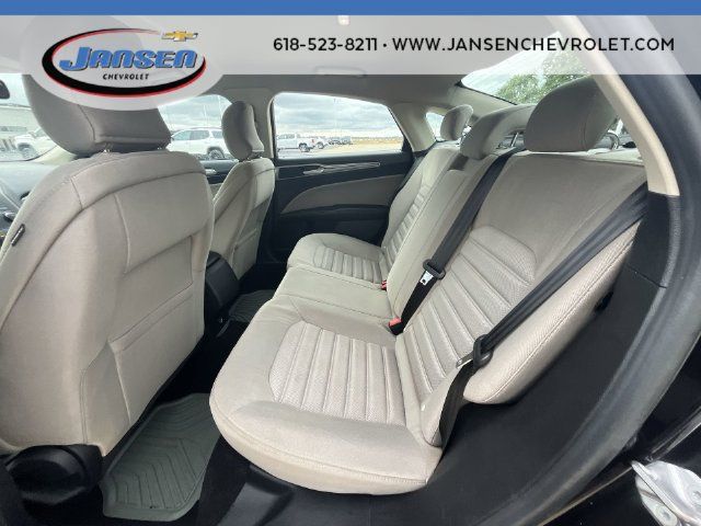 Used 2019 Ford Fusion S FWD image 24
