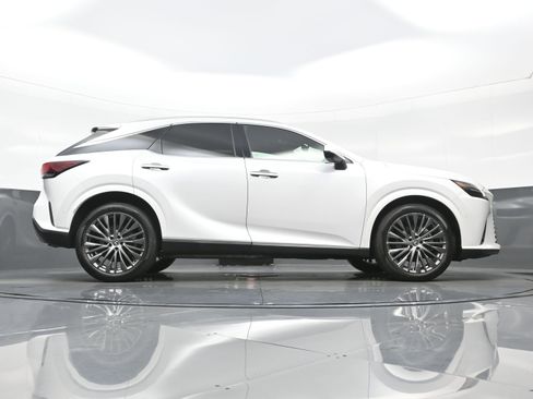 Used 2023 Lexus RX 350 AWD w/ Cold Area Package image 33