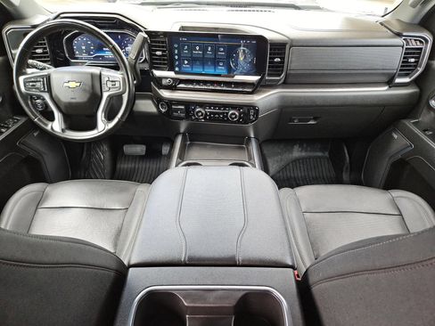 Used 2024 Chevrolet Silverado 2500 LTZ w/ LTZ Plus Package AWD/4WD image 16
