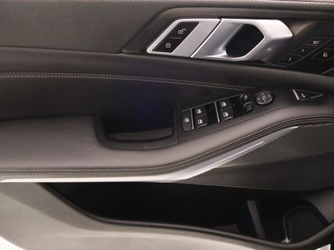 Used 2020 BMW X5 xDrive40i AWD/4WD image 17