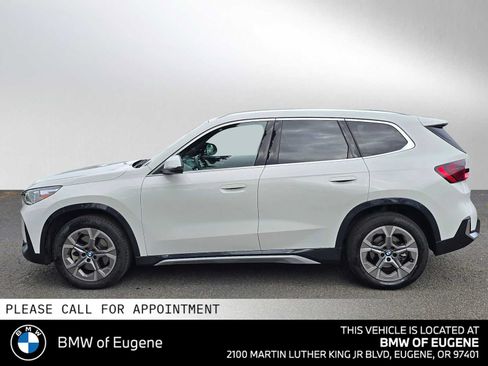 Used 2025 BMW X1 xDrive28i w/ Premium Package AWD/4WD image 6