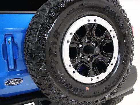 Used 2022 Ford Bronco Outer Banks w/ Sasquatch Package image 29