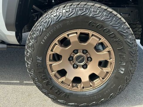 New 2026 Toyota Tacoma 4x4 Double Cab Hybrid image 29