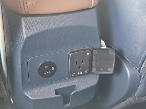 Used 2024 Ford Maverick Lariat image 15