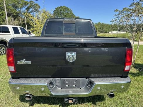 Used 2017 RAM 1500 Big Horn RWD image 16