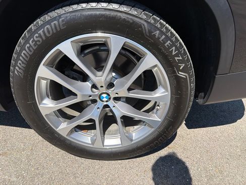 Used 2019 BMW X5 xDrive40i AWD/4WD image 14