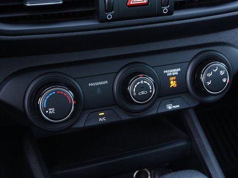 Used 2022 Kia Forte LXS image 16