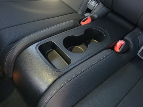 New 2026 Mercedes-Benz CLE 450 4MATIC Coupe image 11