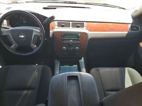 Used 2011 Chevrolet Tahoe LS RWD image 23