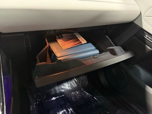 Used 2020 Land Rover Range Rover Evoque R-Dynamic SE image 20