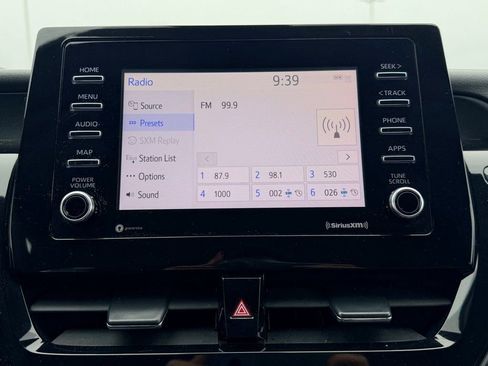 Used 2022 Toyota Camry LE image 16