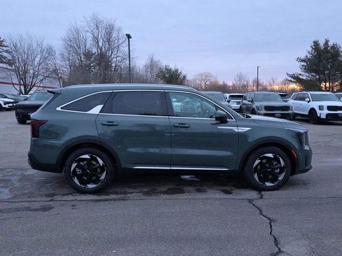 New 2026 Kia Sorento EX image 8