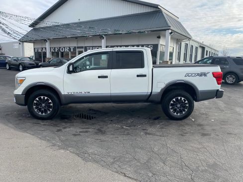 Used 2018 Nissan Titan PRO-4X w/ Pro-4x Utility Package image 8