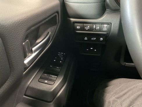 Used 2024 Toyota Land Cruiser image 17