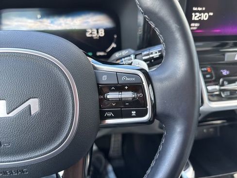 Certified 2023 Kia Sorento SX Prestige image 18