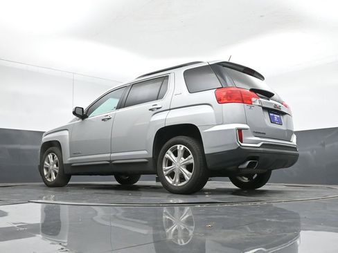 Used 2017 GMC Terrain SLE w/ Convenience Package image 38