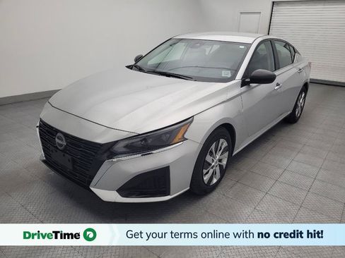 Used 2024 Nissan Altima 2.5 S FWD image 1