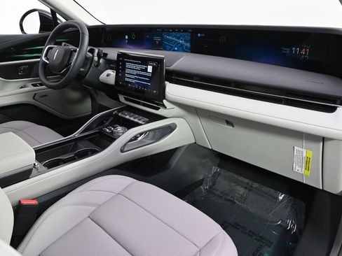 New 2026 Lincoln Nautilus Premier w/ Equipment Group 102A AWD/4WD image 15