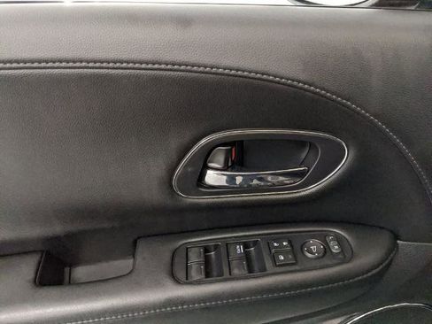 Used 2021 Honda HR-V EX-L image 15