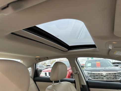 Used 2015 Nissan Altima 2.5 SL w/ Technology Package image 23