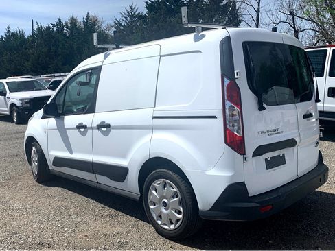Used 2014 Ford Transit Connect XLT image 5