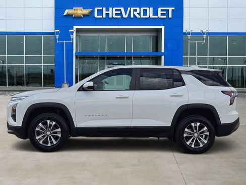 New 2027 Chevrolet Equinox LT FWD image 3