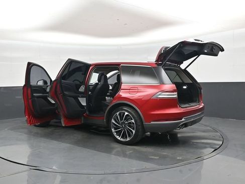Used 2020 Lincoln Aviator Reserve w/ Equipment Group 202A AWD/4WD image 48
